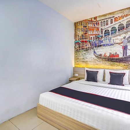 Capital O 90888 Bintang Diponggo Residence Surabaya Bagian luar foto